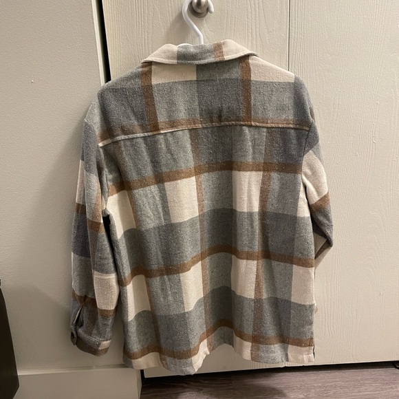 Thread Supply Shacket - Picture 2 of 4